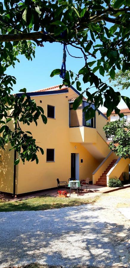 Vesna Apartment 普拉 外观 照片
